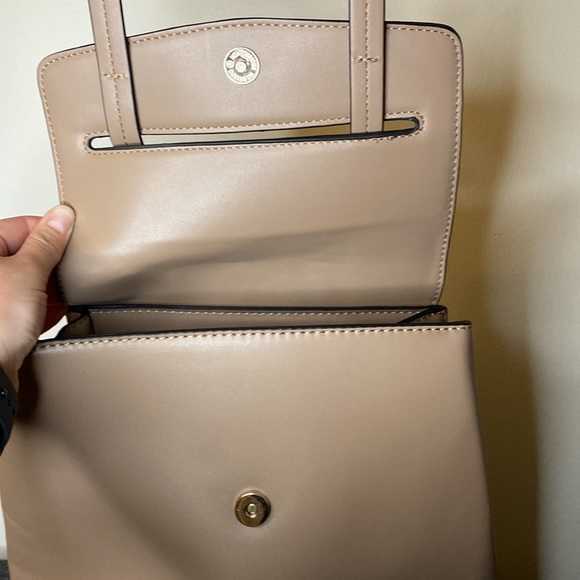 NWT! Moda Luxe Parker Vegan Leather Backpack in Nude - Picture 6 of 8